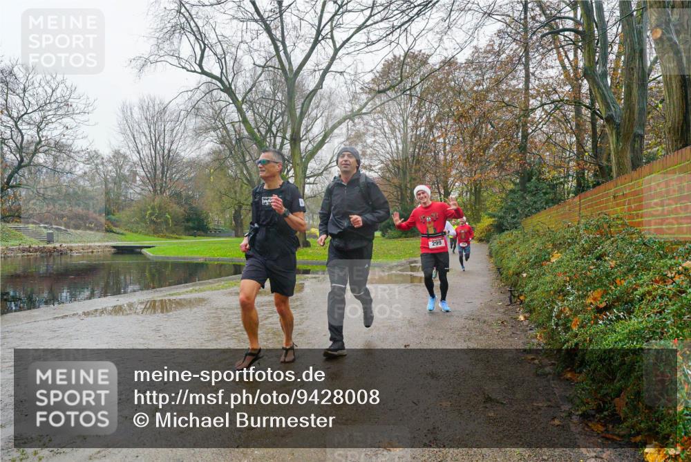 07.12.2025 - St. Pauli X-Mass-Run No. 15 Michael Burmester http://msf.ph/oto/9428008 07.12.2025 11:38:40 Laufen 299 meine-sportfotos.de