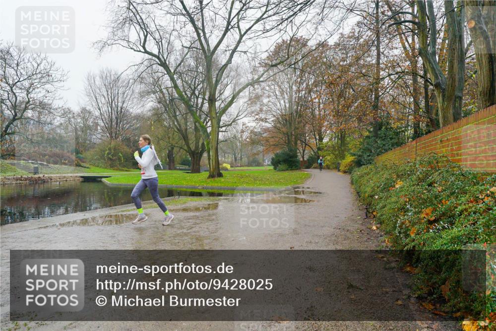 07.12.2025 - St. Pauli X-Mass-Run No. 15 Michael Burmester http://msf.ph/oto/9428025 07.12.2025 11:38:55 Laufen  meine-sportfotos.de