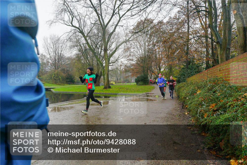 07.12.2025 - St. Pauli X-Mass-Run No. 15 Michael Burmester http://msf.ph/oto/9428088 07.12.2025 11:40:13 Laufen 20 meine-sportfotos.de