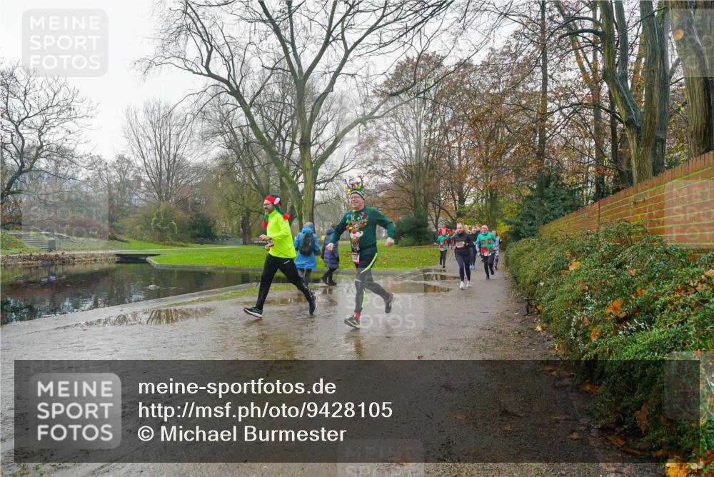 07.12.2025 - St. Pauli X-Mass-Run No. 15 Michael Burmester http://msf.ph/oto/9428105 07.12.2025 11:40:23 Laufen  meine-sportfotos.de