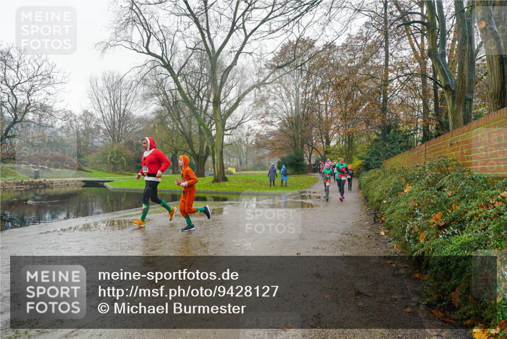 07.12.2025 - St. Pauli X-Mass-Run No. 15 Michael Burmester http://msf.ph/oto/9428127 07.12.2025 11:40:35 Laufen  meine-sportfotos.de