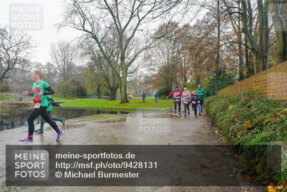 07.12.2025 - St. Pauli X-Mass-Run No. 15 Michael Burmester http://msf.ph/oto/9428131 07.12.2025 11:40:39 Laufen 16 meine-sportfotos.de