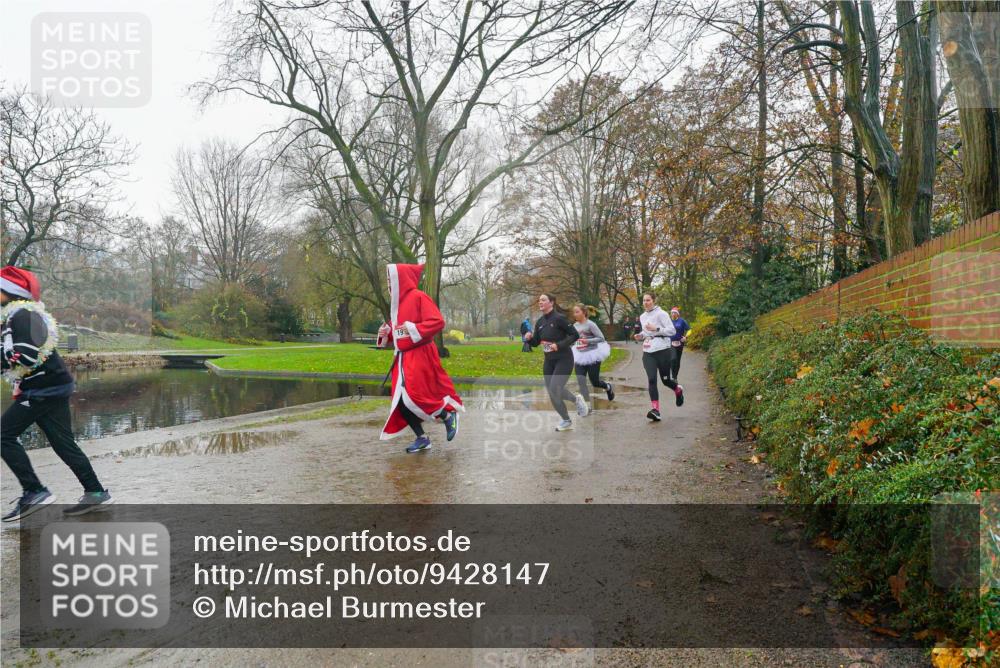07.12.2025 - St. Pauli X-Mass-Run No. 15 Michael Burmester http://msf.ph/oto/9428147 07.12.2025 11:40:46 Laufen 19 meine-sportfotos.de