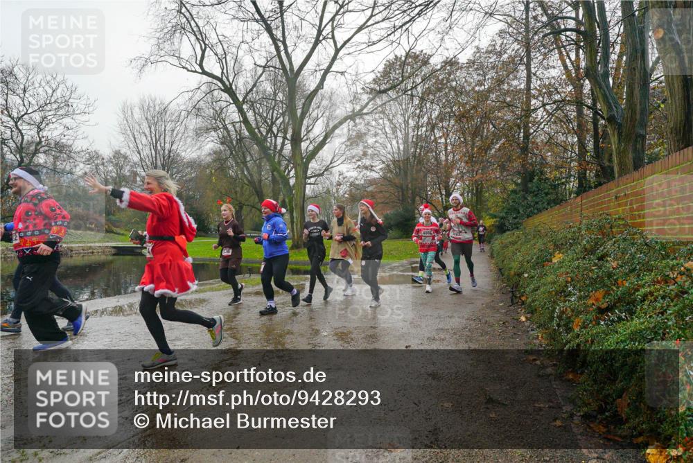 07.12.2025 - St. Pauli X-Mass-Run No. 15 Michael Burmester http://msf.ph/oto/9428293 07.12.2025 11:42:41 Laufen 4006, 3807 meine-sportfotos.de
