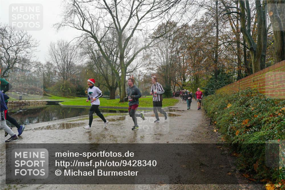 07.12.2025 - St. Pauli X-Mass-Run No. 15 Michael Burmester http://msf.ph/oto/9428340 07.12.2025 11:43:09 Laufen  meine-sportfotos.de