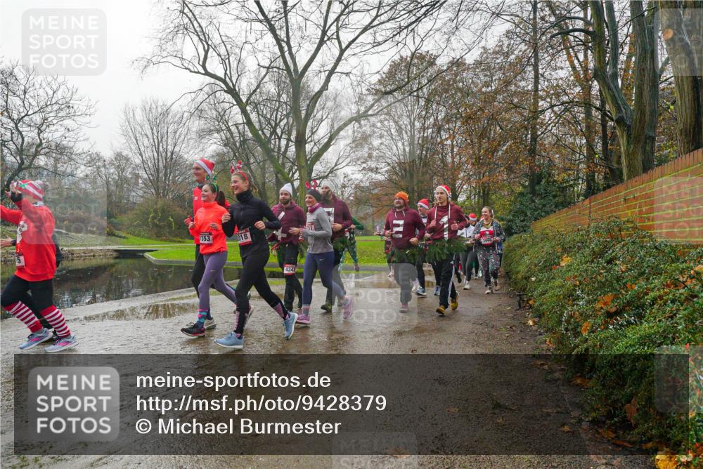 07.12.2025 - St. Pauli X-Mass-Run No. 15 Michael Burmester http://msf.ph/oto/9428379 07.12.2025 11:43:35 Laufen  meine-sportfotos.de