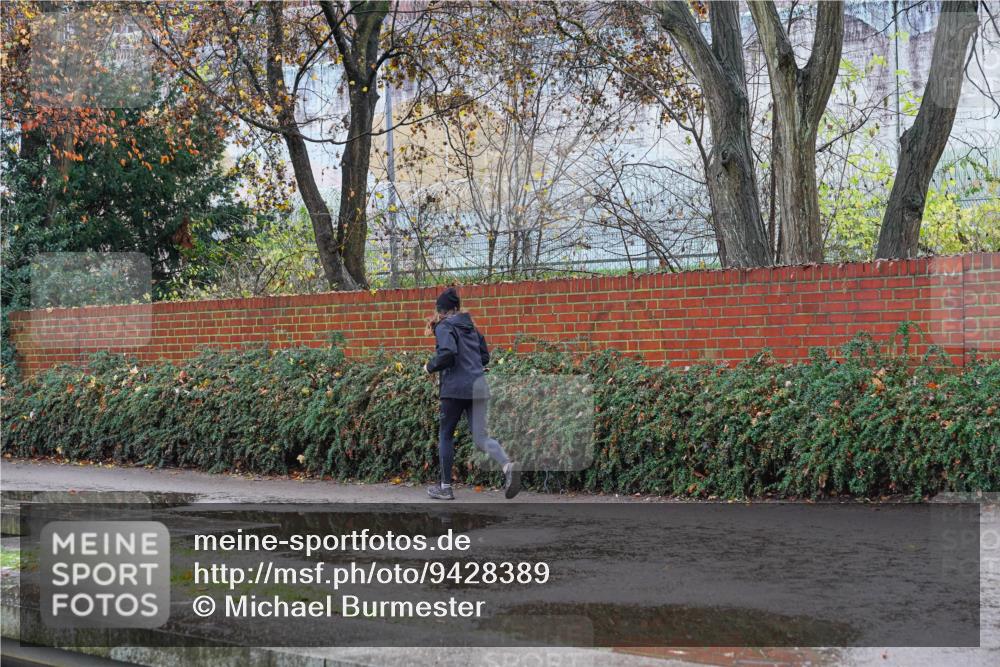 07.12.2025 - St. Pauli X-Mass-Run No. 15 Michael Burmester http://msf.ph/oto/9428389 07.12.2025 10:53:55 Laufen  meine-sportfotos.de