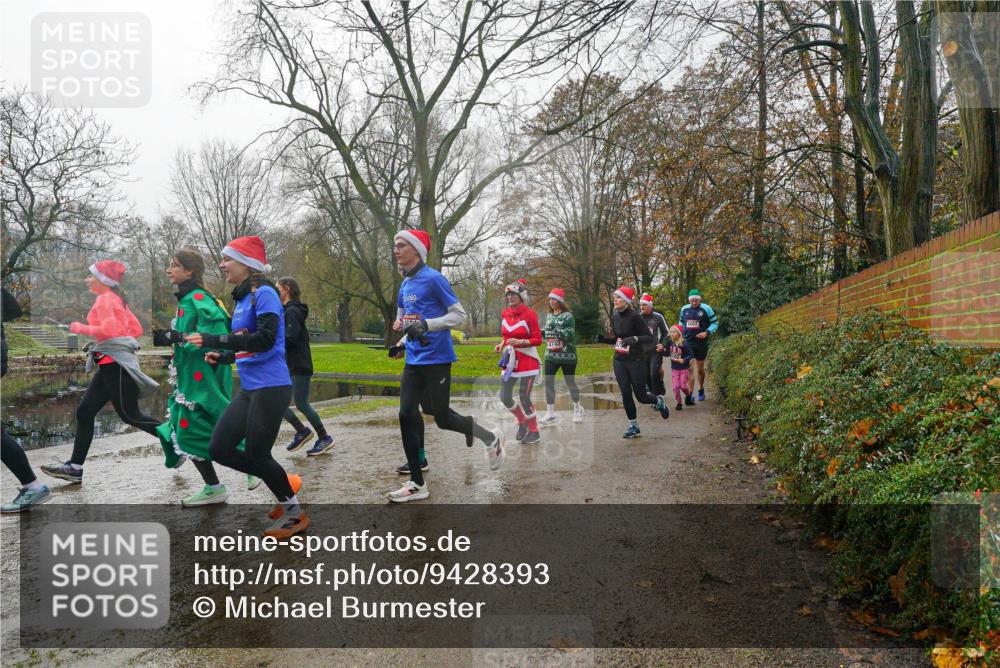 07.12.2025 - St. Pauli X-Mass-Run No. 15 Michael Burmester http://msf.ph/oto/9428393 07.12.2025 11:43:40 Laufen 14742 meine-sportfotos.de