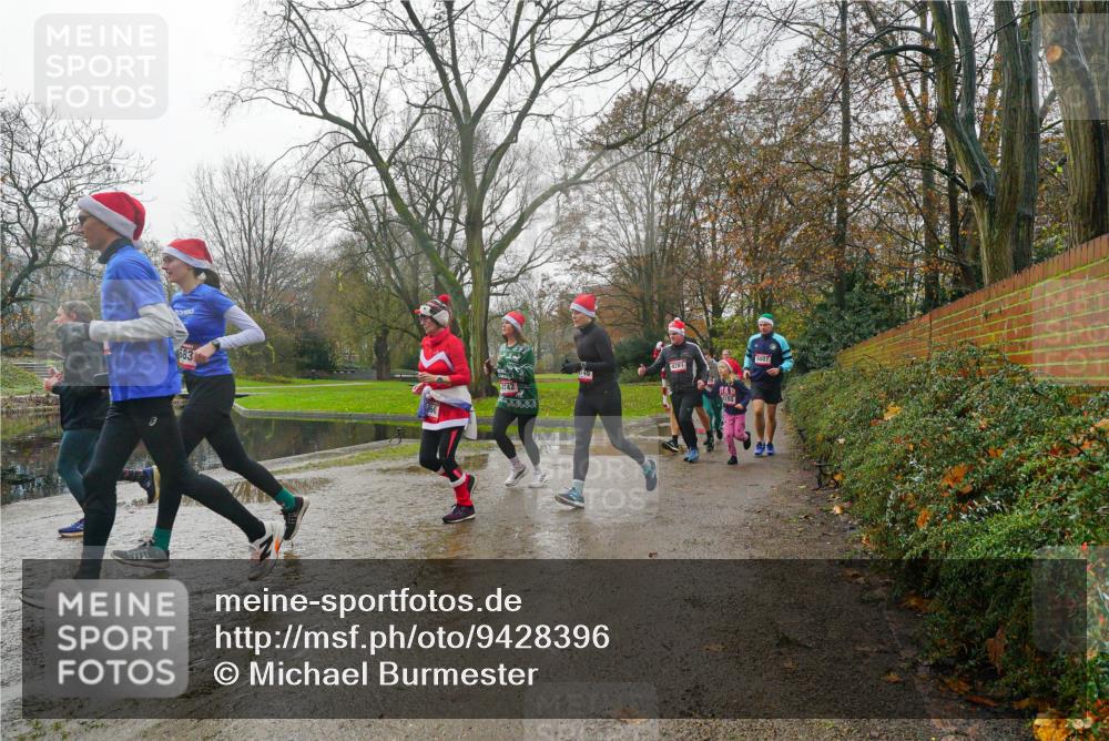 07.12.2025 - St. Pauli X-Mass-Run No. 15 Michael Burmester http://msf.ph/oto/9428396 07.12.2025 11:43:40 Laufen 683 meine-sportfotos.de