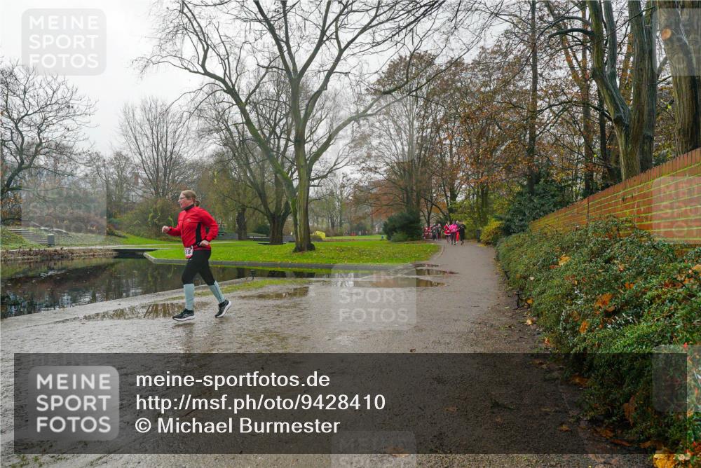 07.12.2025 - St. Pauli X-Mass-Run No. 15 Michael Burmester http://msf.ph/oto/9428410 07.12.2025 11:43:45 Laufen  meine-sportfotos.de