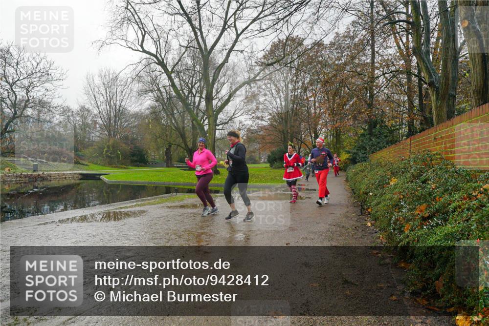 07.12.2025 - St. Pauli X-Mass-Run No. 15 Michael Burmester http://msf.ph/oto/9428412 07.12.2025 11:43:56 Laufen  meine-sportfotos.de
