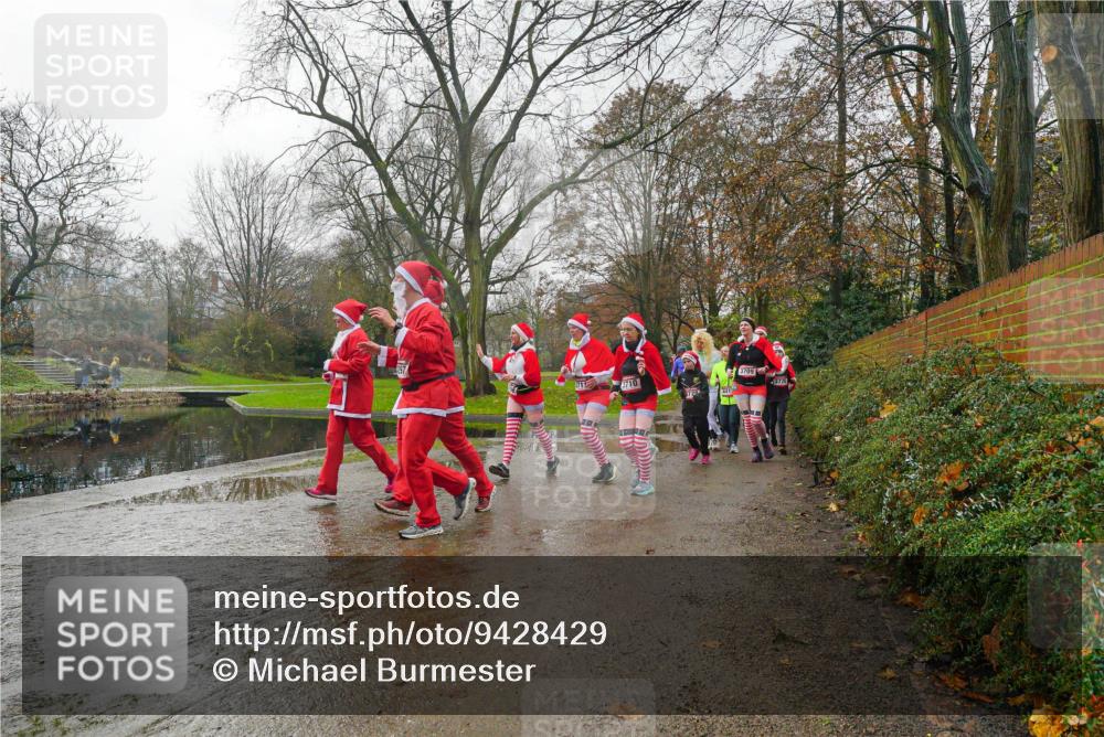 07.12.2025 - St. Pauli X-Mass-Run No. 15 Michael Burmester http://msf.ph/oto/9428429 07.12.2025 11:44:07 Laufen 097, 3710, 3709, 3726 meine-sportfotos.de