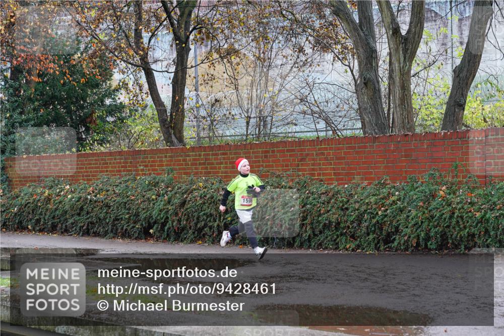 07.12.2025 - St. Pauli X-Mass-Run No. 15 Michael Burmester http://msf.ph/oto/9428461 07.12.2025 11:01:00 Laufen 1595 meine-sportfotos.de
