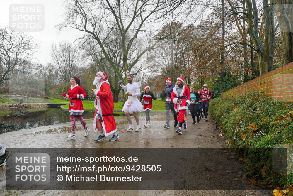 07.12.2025 - St. Pauli X-Mass-Run No. 15 Michael Burmester http://msf.ph/oto/9428505 07.12.2025 11:44:33 Laufen 4302, 97, 4311, 4305, 4120, 40 meine-sportfotos.de
