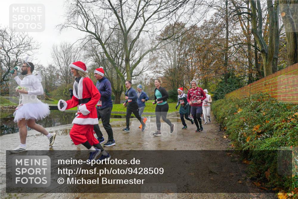 07.12.2025 - St. Pauli X-Mass-Run No. 15 Michael Burmester http://msf.ph/oto/9428509 07.12.2025 11:44:34 Laufen 11, 076, 4120, 4238 meine-sportfotos.de