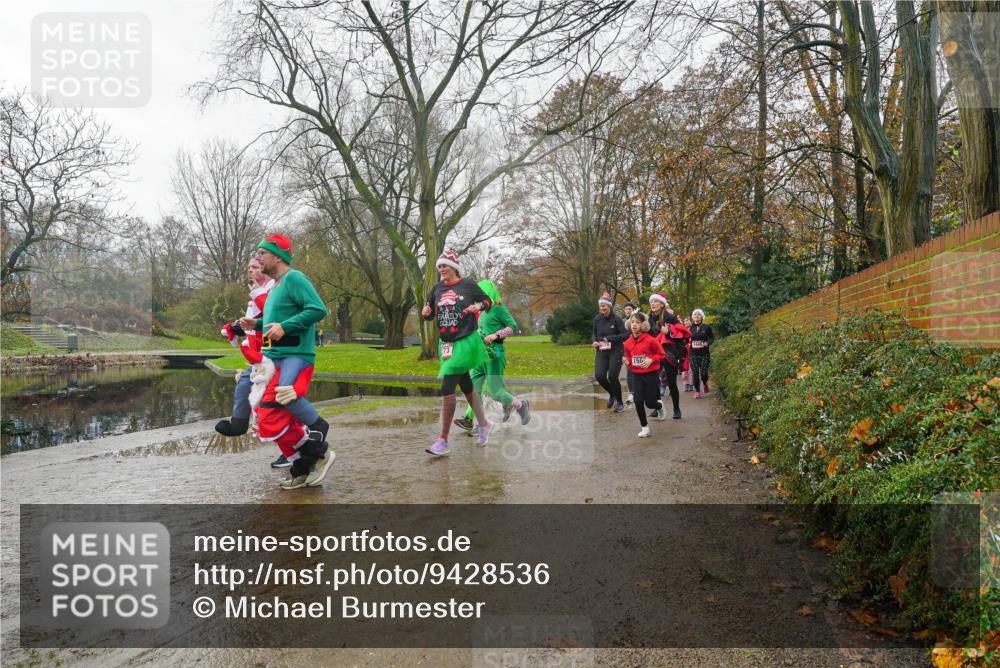07.12.2025 - St. Pauli X-Mass-Run No. 15 Michael Burmester http://msf.ph/oto/9428536 07.12.2025 11:44:44 Laufen 156 meine-sportfotos.de