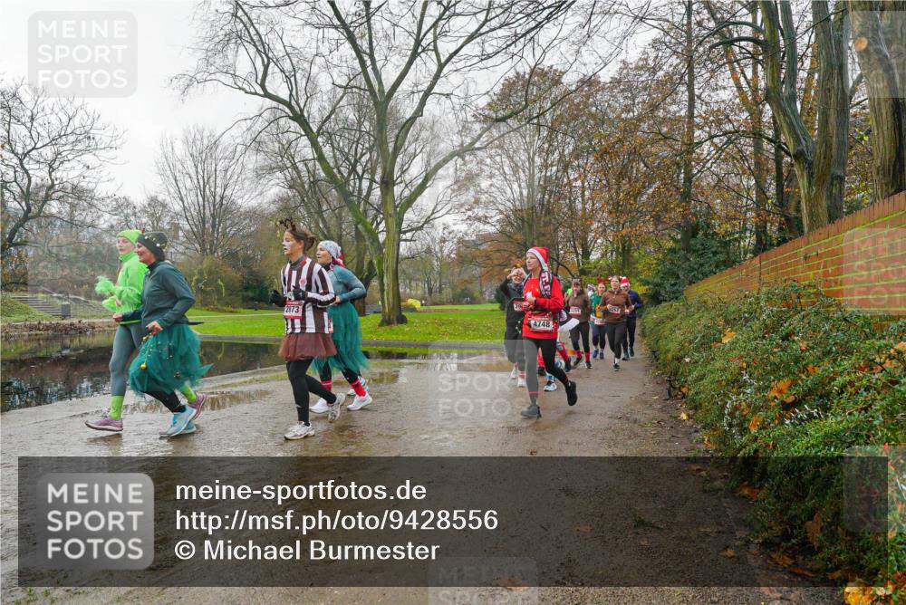 07.12.2025 - St. Pauli X-Mass-Run No. 15 Michael Burmester http://msf.ph/oto/9428556 07.12.2025 11:44:50 Laufen 39, 4748, 3251 meine-sportfotos.de