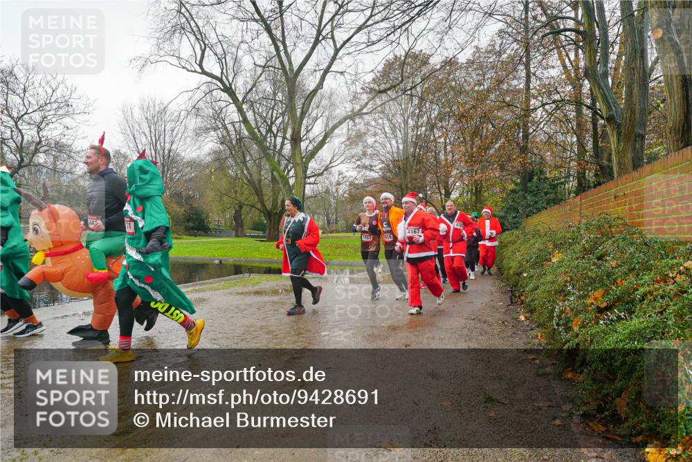 07.12.2025 - St. Pauli X-Mass-Run No. 15 Michael Burmester http://msf.ph/oto/9428691 07.12.2025 11:45:48 Laufen 84, 01, 4165, 4167, 1957, 1959 meine-sportfotos.de