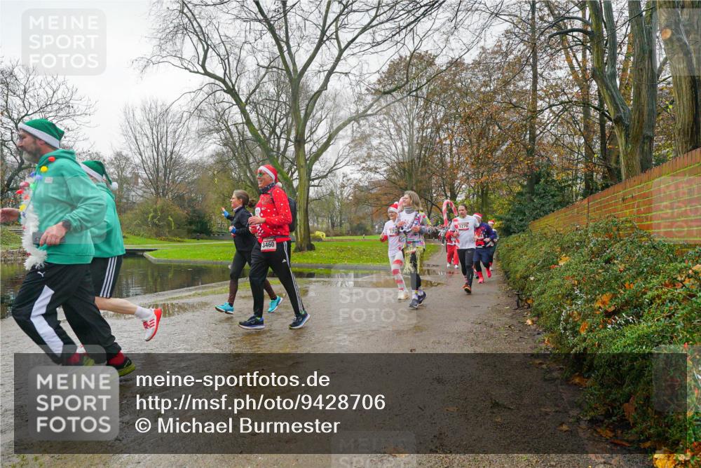 07.12.2025 - St. Pauli X-Mass-Run No. 15 Michael Burmester http://msf.ph/oto/9428706 07.12.2025 11:45:54 Laufen 3460, 1270 meine-sportfotos.de