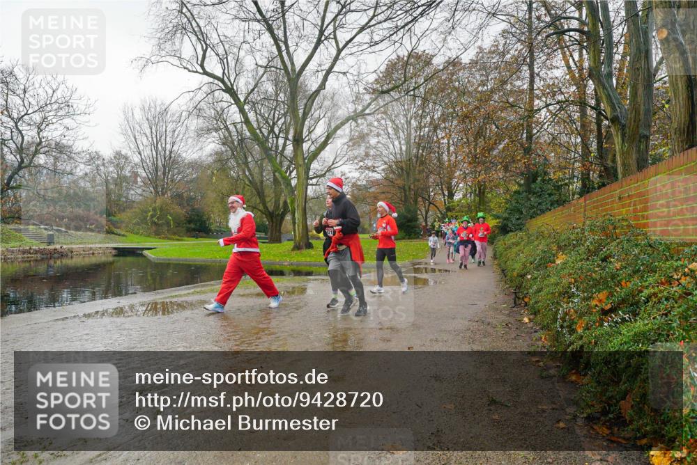 07.12.2025 - St. Pauli X-Mass-Run No. 15 Michael Burmester http://msf.ph/oto/9428720 07.12.2025 11:46:01 Laufen  meine-sportfotos.de