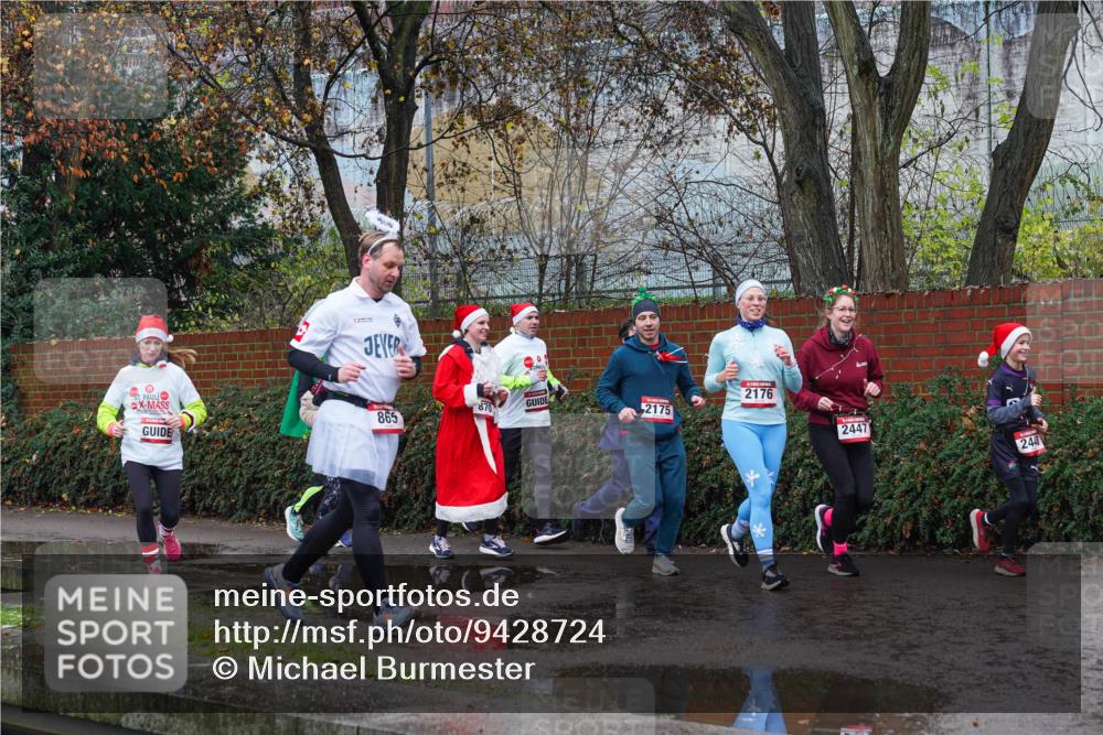 07.12.2025 - St. Pauli X-Mass-Run No. 15 Michael Burmester http://msf.ph/oto/9428724 07.12.2025 11:05:26 Laufen 0, 2175, 865, 2176, 2447, 2448 meine-sportfotos.de