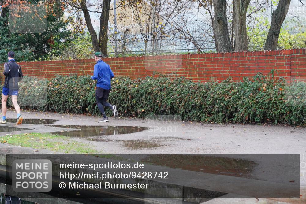 07.12.2025 - St. Pauli X-Mass-Run No. 15 Michael Burmester http://msf.ph/oto/9428742 07.12.2025 09:27:36 Laufen  meine-sportfotos.de