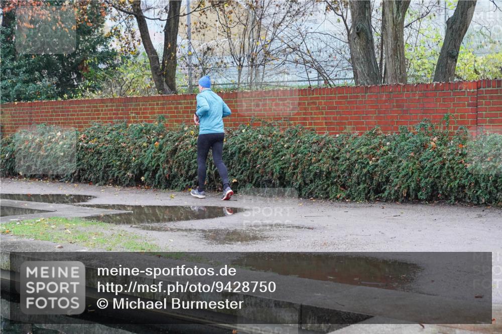 07.12.2025 - St. Pauli X-Mass-Run No. 15 Michael Burmester http://msf.ph/oto/9428750 07.12.2025 09:31:24 Laufen  meine-sportfotos.de