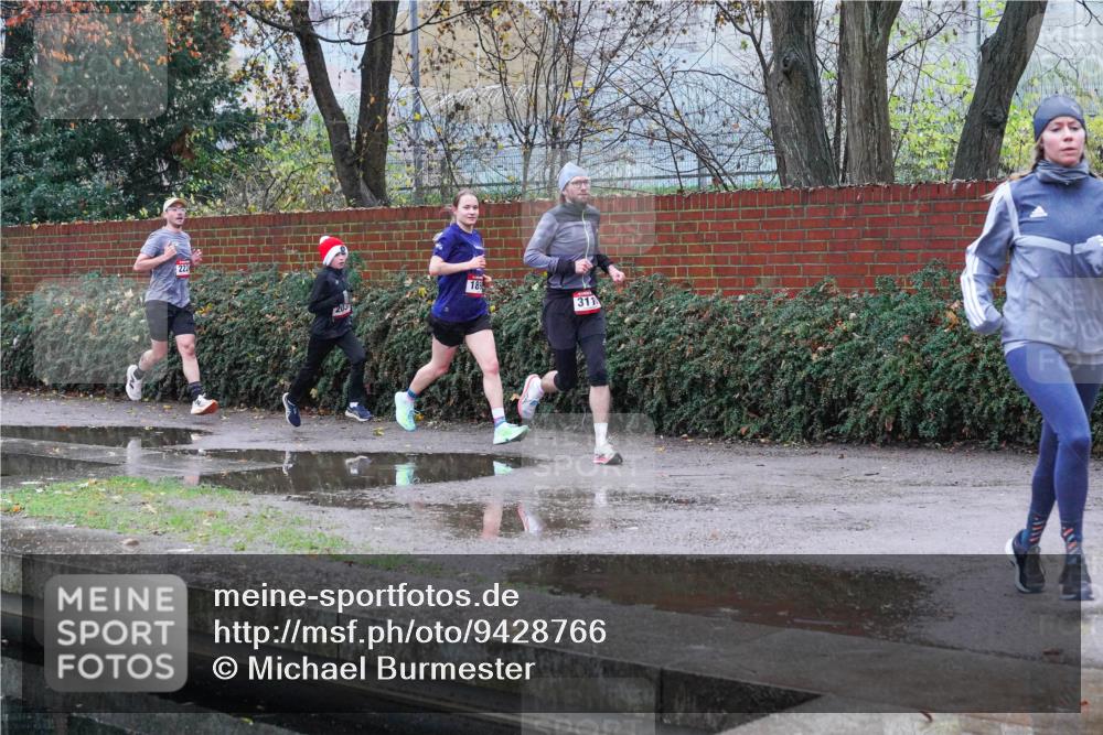 07.12.2025 - St. Pauli X-Mass-Run No. 15 Michael Burmester http://msf.ph/oto/9428766 07.12.2025 09:37:24 Laufen 189, 311 meine-sportfotos.de