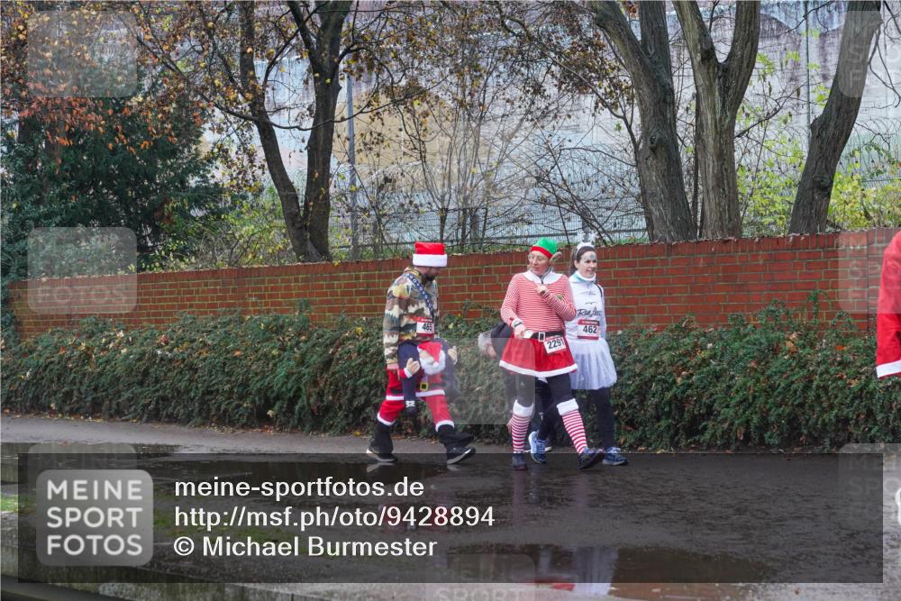 07.12.2025 - St. Pauli X-Mass-Run No. 15 Michael Burmester http://msf.ph/oto/9428894 07.12.2025 11:09:49 Laufen  meine-sportfotos.de