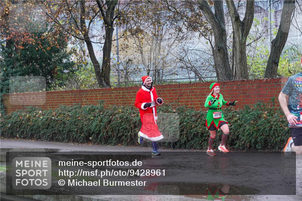 07.12.2025 - St. Pauli X-Mass-Run No. 15 Michael Burmester http://msf.ph/oto/9428961 07.12.2025 11:18:38 Laufen 2016 meine-sportfotos.de