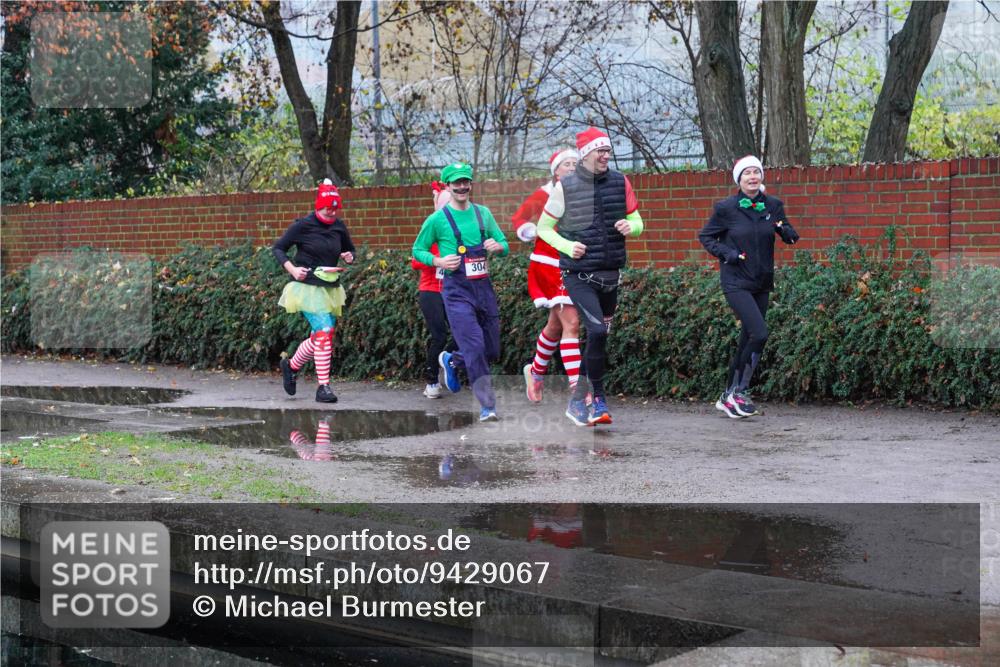 07.12.2025 - St. Pauli X-Mass-Run No. 15 Michael Burmester http://msf.ph/oto/9429067 07.12.2025 09:42:18 Laufen  meine-sportfotos.de