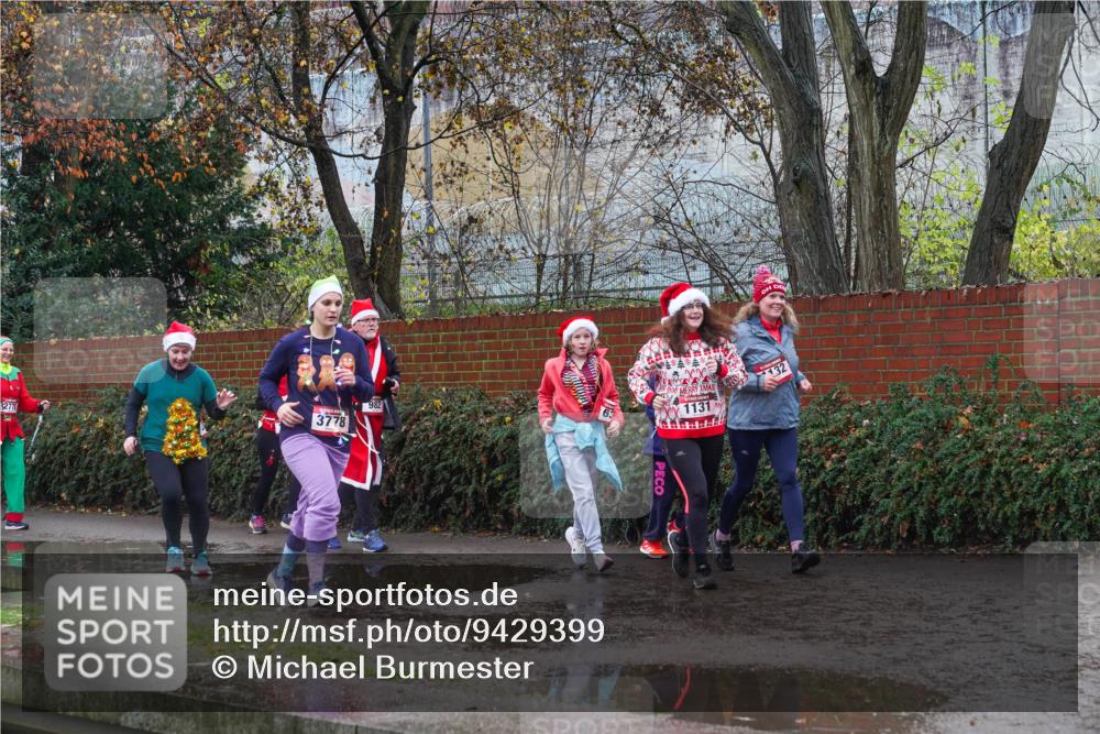 07.12.2025 - St. Pauli X-Mass-Run No. 15 Michael Burmester http://msf.ph/oto/9429399 07.12.2025 11:25:47 Laufen 2771, 3778, 982, 1131, 132 meine-sportfotos.de