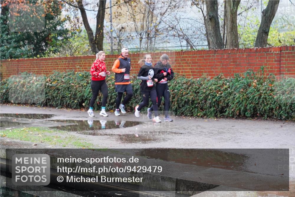 07.12.2025 - St. Pauli X-Mass-Run No. 15 Michael Burmester http://msf.ph/oto/9429479 07.12.2025 09:46:08 Laufen 131, 390 meine-sportfotos.de