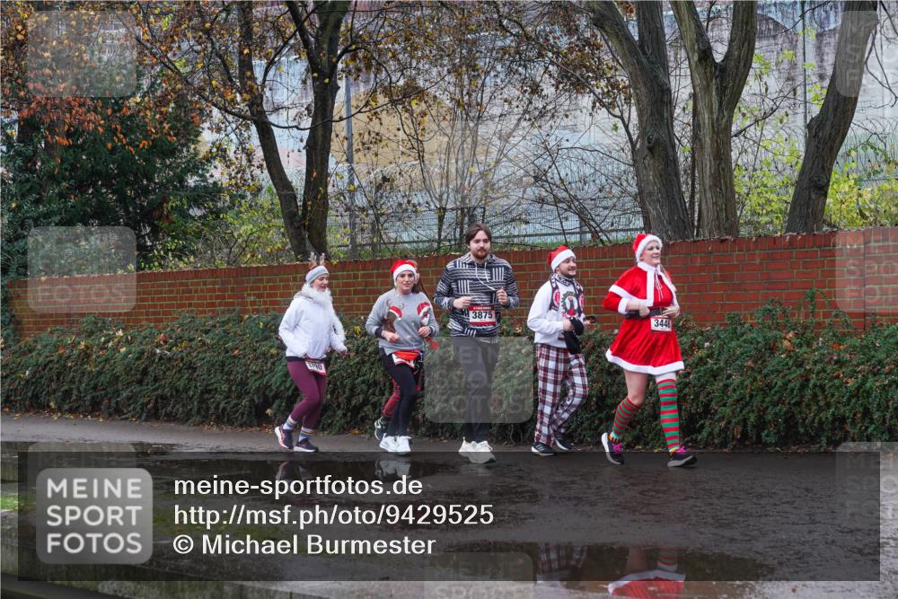 07.12.2025 - St. Pauli X-Mass-Run No. 15 Michael Burmester http://msf.ph/oto/9429525 07.12.2025 11:27:05 Laufen 3790, 3875, 3446 meine-sportfotos.de