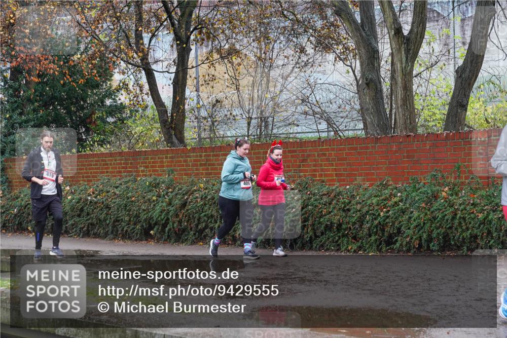 07.12.2025 - St. Pauli X-Mass-Run No. 15 Michael Burmester http://msf.ph/oto/9429555 07.12.2025 11:28:00 Laufen 419, 409, 41 meine-sportfotos.de