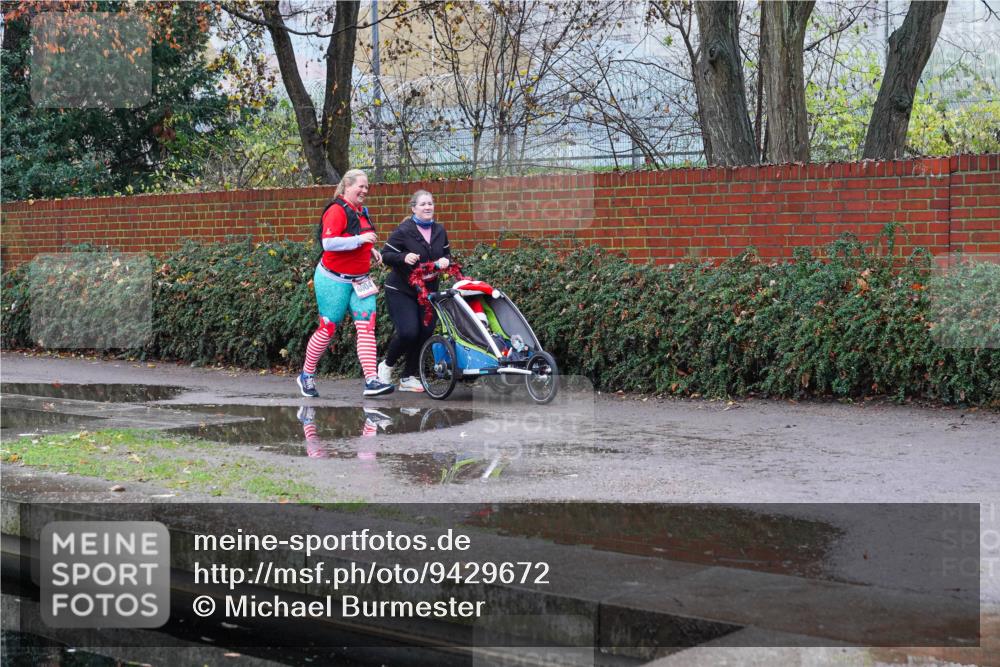 07.12.2025 - St. Pauli X-Mass-Run No. 15 Michael Burmester http://msf.ph/oto/9429672 07.12.2025 09:48:38 Laufen 4004 meine-sportfotos.de