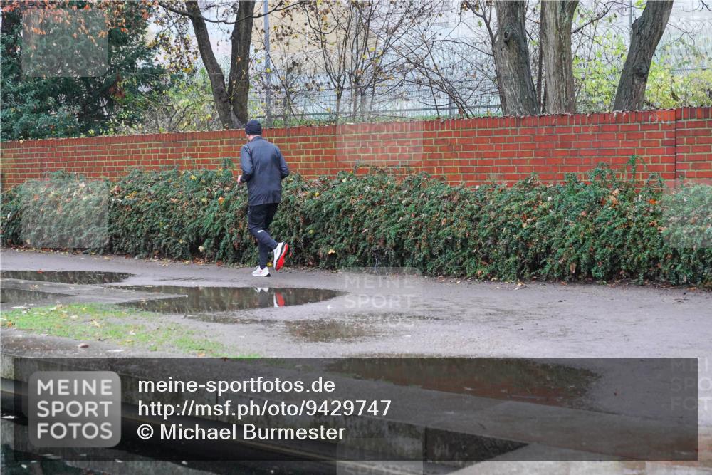 07.12.2025 - St. Pauli X-Mass-Run No. 15 Michael Burmester http://msf.ph/oto/9429747 07.12.2025 09:57:23 Laufen  meine-sportfotos.de