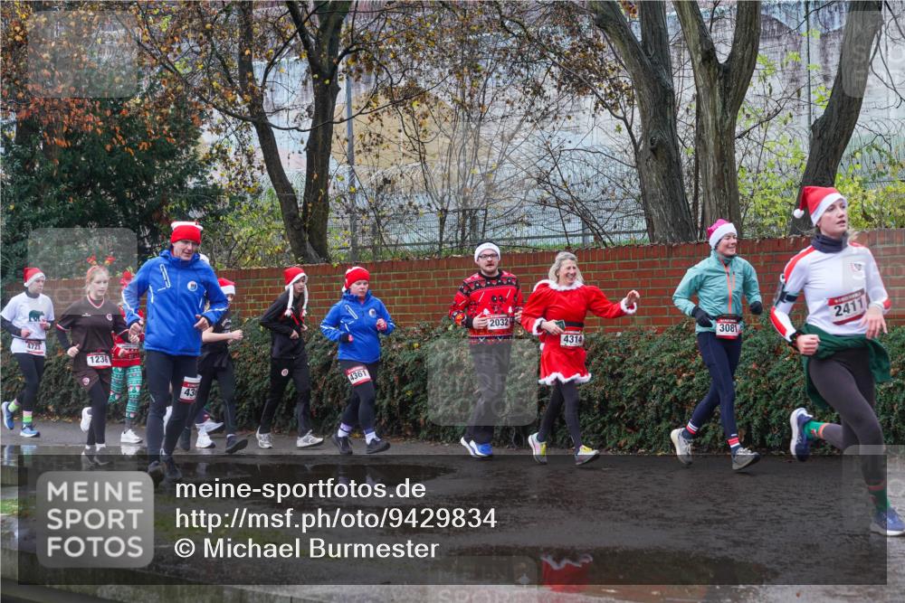 07.12.2025 - St. Pauli X-Mass-Run No. 15 Michael Burmester http://msf.ph/oto/9429834 07.12.2025 11:43:20 Laufen 4723, 1236, 1, 43, 4361, 2032, 4314, 3081, 2411 meine-sportfotos.de