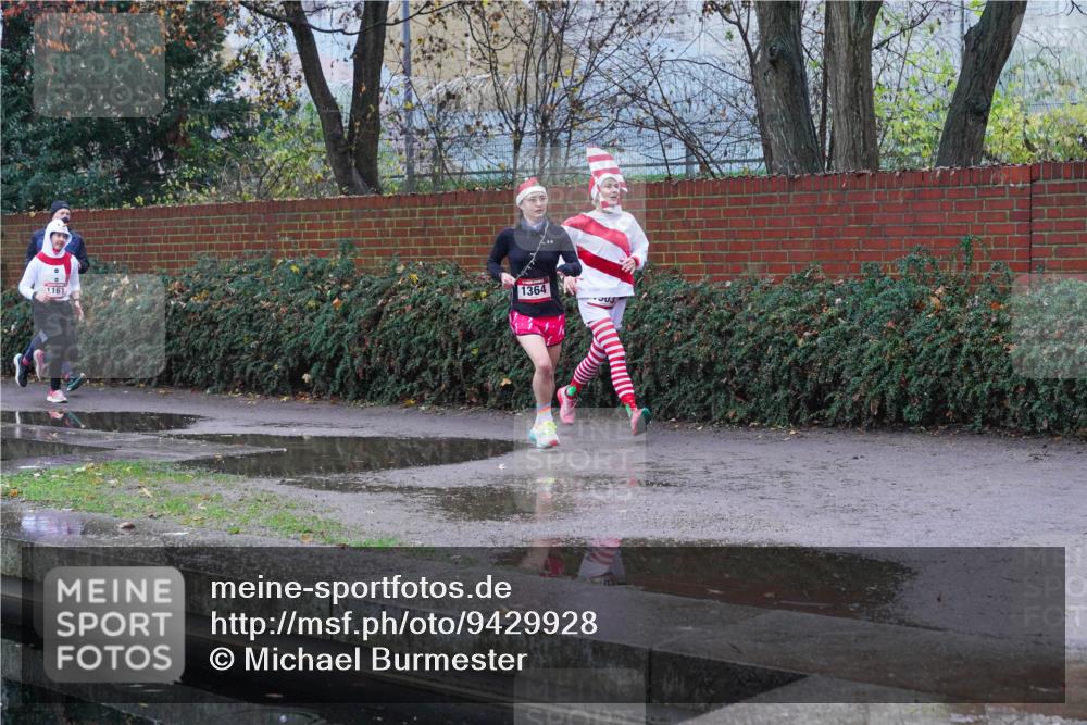 07.12.2025 - St. Pauli X-Mass-Run No. 15 Michael Burmester http://msf.ph/oto/9429928 07.12.2025 10:00:53 Laufen 1161, 1364 meine-sportfotos.de