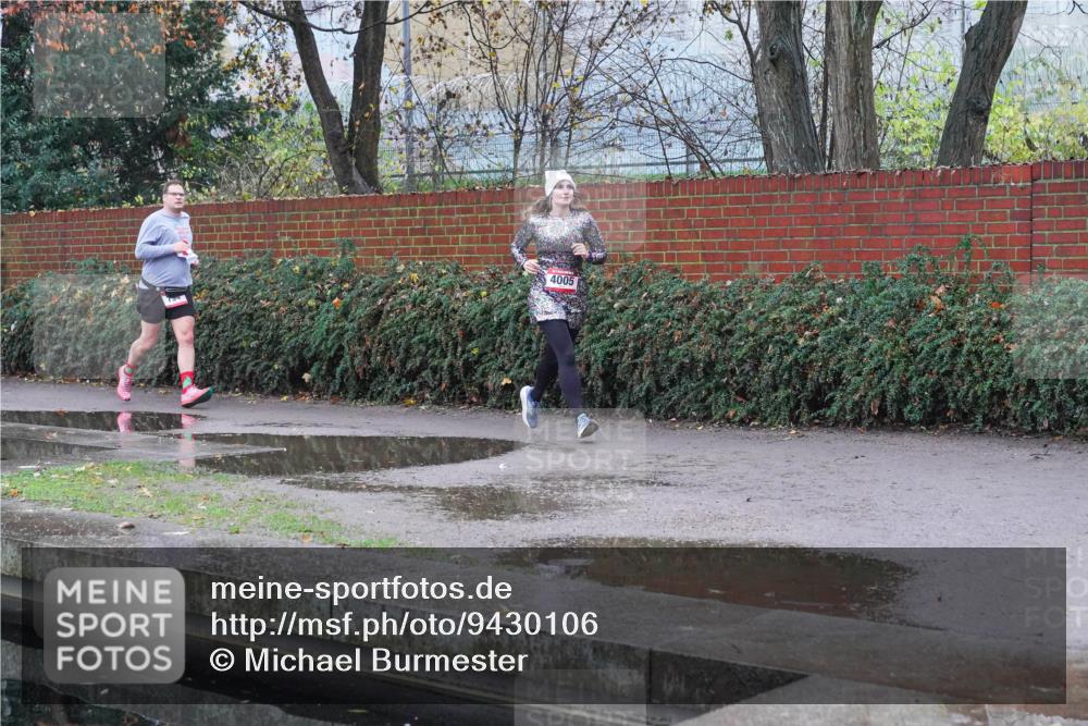 07.12.2025 - St. Pauli X-Mass-Run No. 15 Michael Burmester http://msf.ph/oto/9430106 07.12.2025 10:03:20 Laufen 4005 meine-sportfotos.de