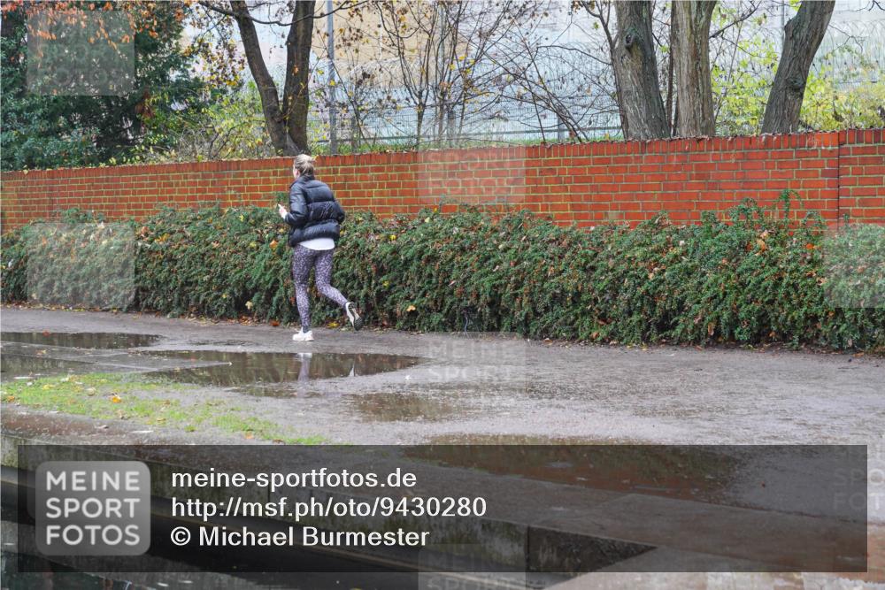 07.12.2025 - St. Pauli X-Mass-Run No. 15 Michael Burmester http://msf.ph/oto/9430280 07.12.2025 10:13:20 Laufen  meine-sportfotos.de