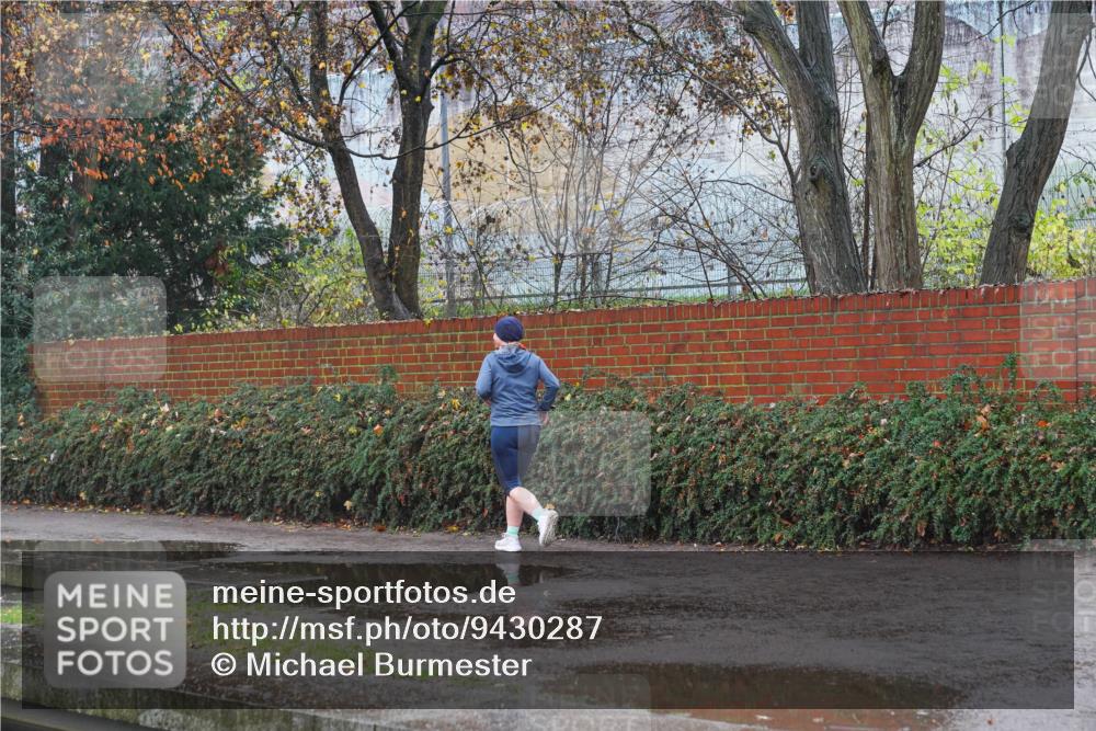 07.12.2025 - St. Pauli X-Mass-Run No. 15 Michael Burmester http://msf.ph/oto/9430287 07.12.2025 10:15:53 Laufen  meine-sportfotos.de