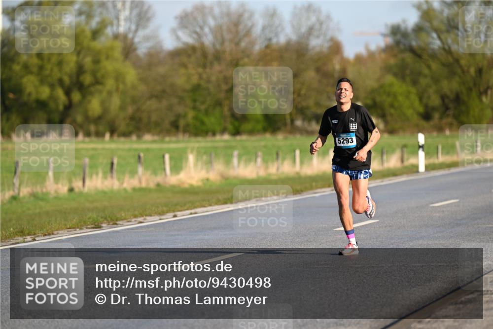 12.04.2026 - 45. Internationalen Wilhelmsburger Insellauf Dr. Thomas Lammeyer http://msf.ph/oto/9430498 12.04.2026 09:06:43 Laufen 5293 meine-sportfotos.de