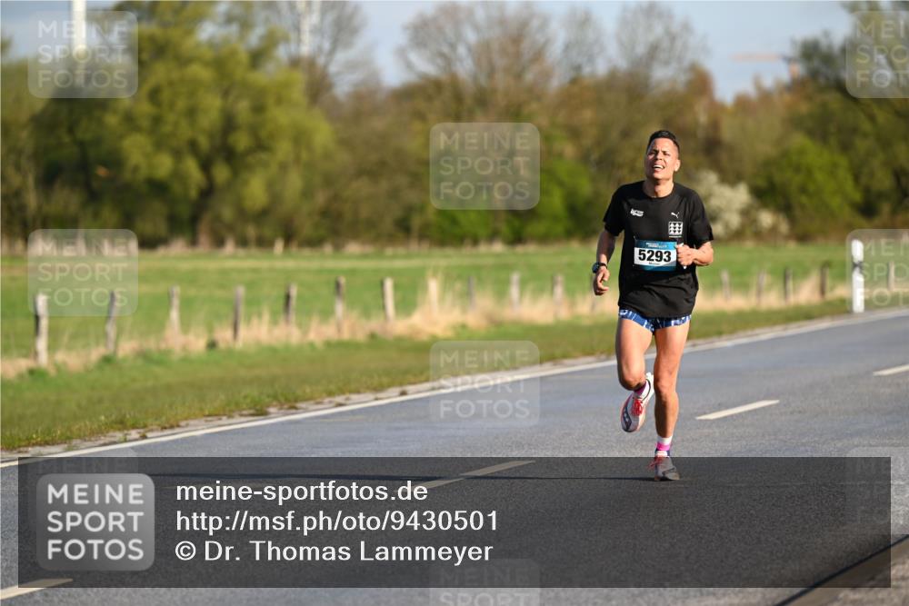 12.04.2026 - 45. Internationalen Wilhelmsburger Insellauf Dr. Thomas Lammeyer http://msf.ph/oto/9430501 12.04.2026 09:06:43 Laufen 5293 meine-sportfotos.de