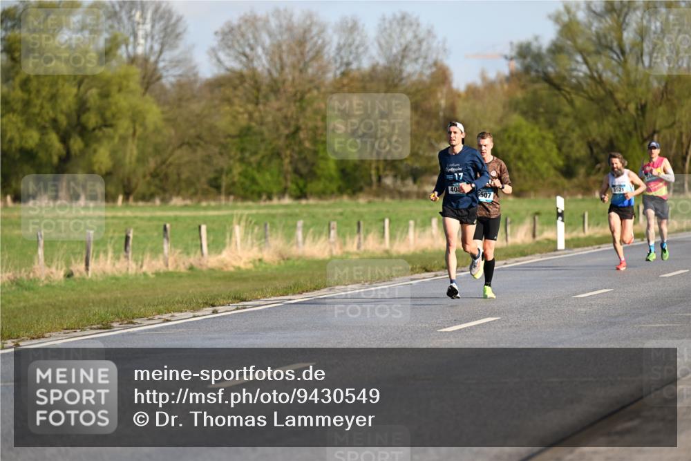 12.04.2026 - 45. Internationalen Wilhelmsburger Insellauf Dr. Thomas Lammeyer http://msf.ph/oto/9430549 12.04.2026 09:07:16 Laufen 17, 409, 5507, 3521 meine-sportfotos.de