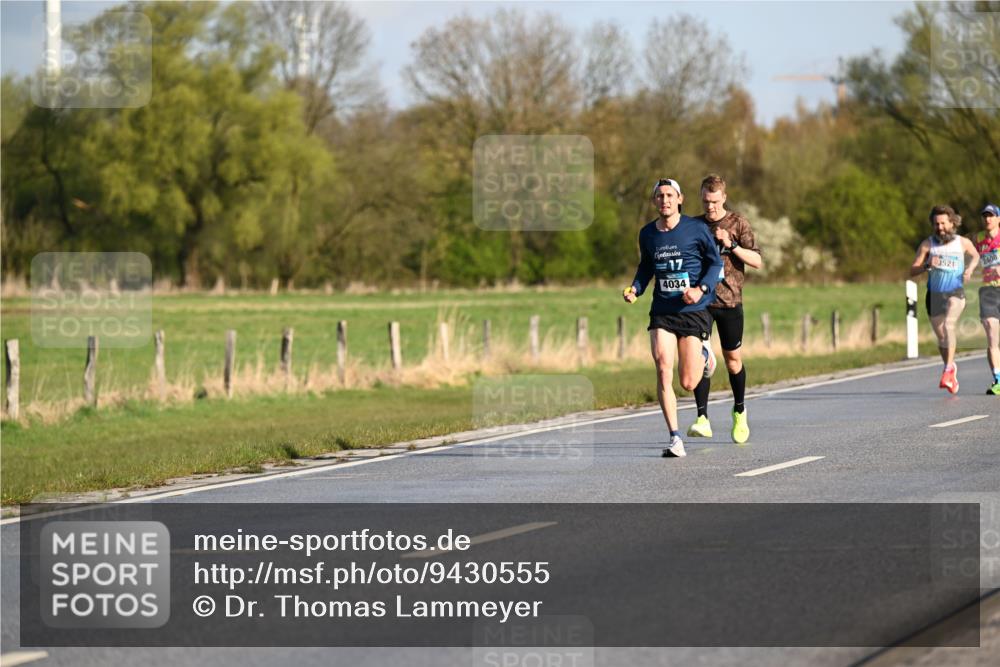 12.04.2026 - 45. Internationalen Wilhelmsburger Insellauf Dr. Thomas Lammeyer http://msf.ph/oto/9430555 12.04.2026 09:07:17 Laufen 17, 4034, 3521 meine-sportfotos.de