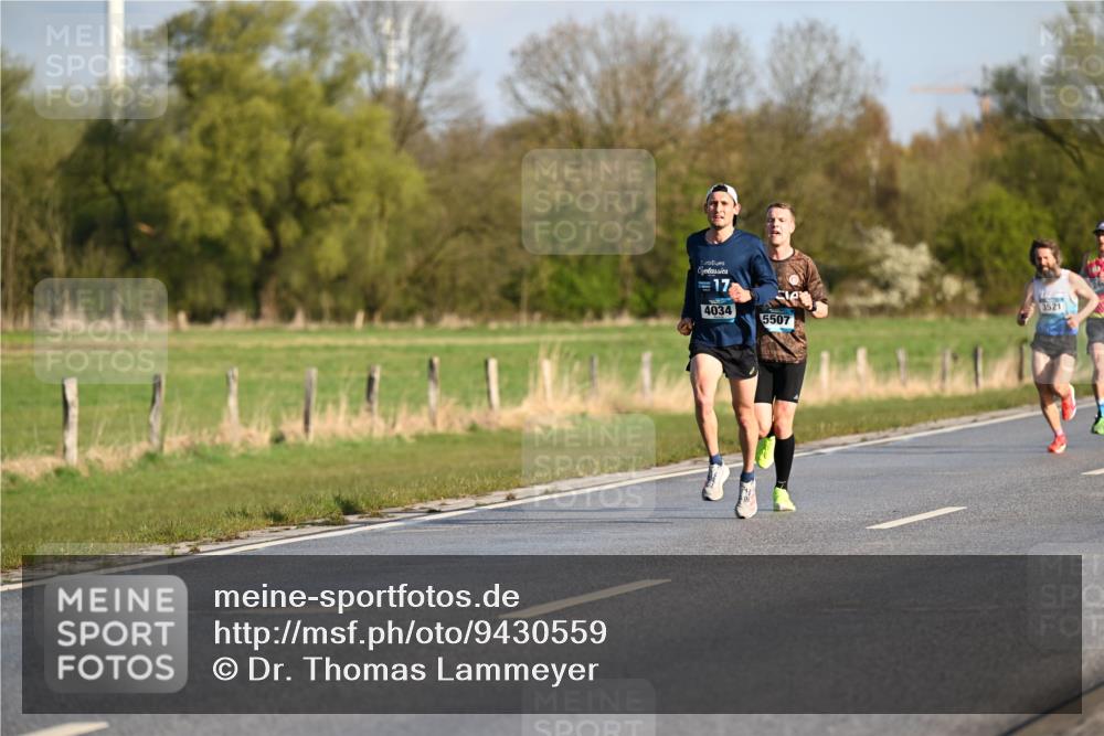 12.04.2026 - 45. Internationalen Wilhelmsburger Insellauf Dr. Thomas Lammeyer http://msf.ph/oto/9430559 12.04.2026 09:07:18 Laufen 17, 4034, 5507, 3521 meine-sportfotos.de