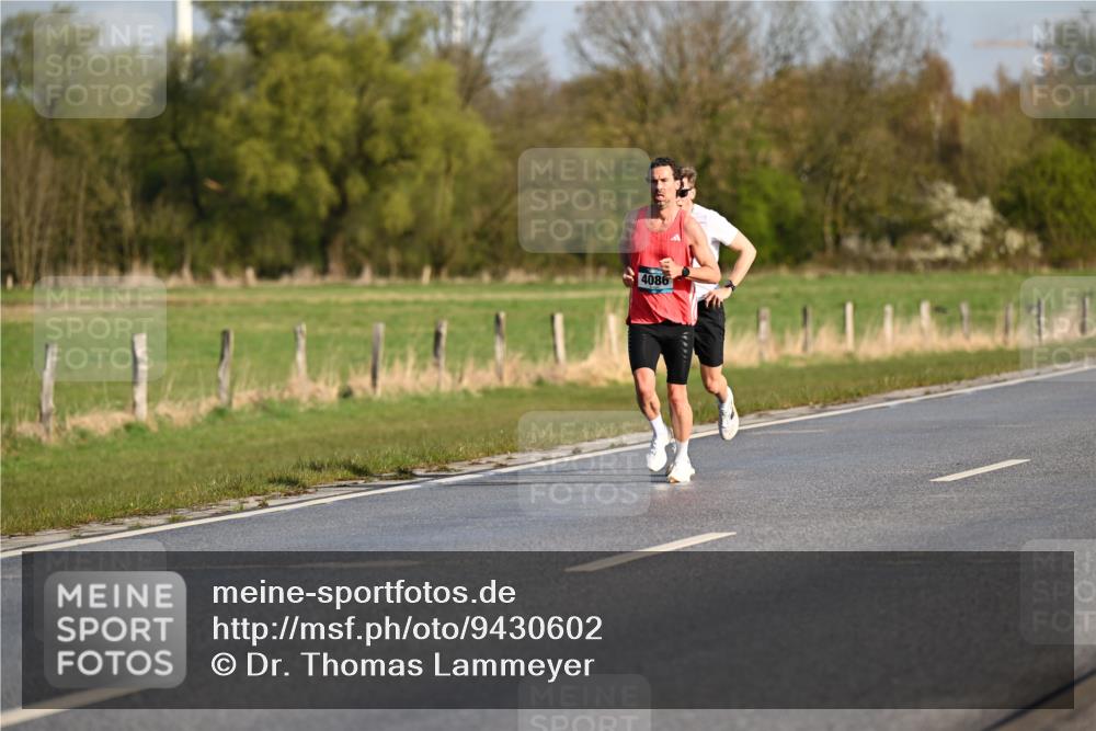 12.04.2026 - 45. Internationalen Wilhelmsburger Insellauf Dr. Thomas Lammeyer http://msf.ph/oto/9430602 12.04.2026 09:07:45 Laufen 4086 meine-sportfotos.de