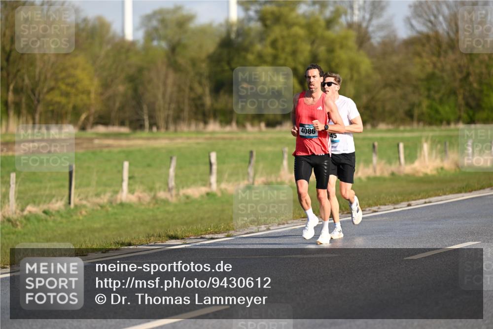 12.04.2026 - 45. Internationalen Wilhelmsburger Insellauf Dr. Thomas Lammeyer http://msf.ph/oto/9430612 12.04.2026 09:07:46 Laufen 4086, 45 meine-sportfotos.de