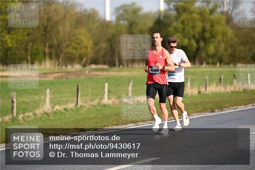 12.04.2026 - 45. Internationalen Wilhelmsburger Insellauf Dr. Thomas Lammeyer http://msf.ph/oto/9430617 12.04.2026 09:07:47 Laufen 4086, 3045 meine-sportfotos.de
